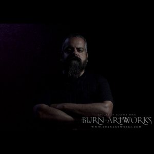 BURN ARTWORKS: Alcides Burn concede entrevista ao site canadense The Headbanging Moose, confira!