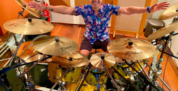 CHRONON: Banda oficializa baterista Thiago Nogueira em sua formação